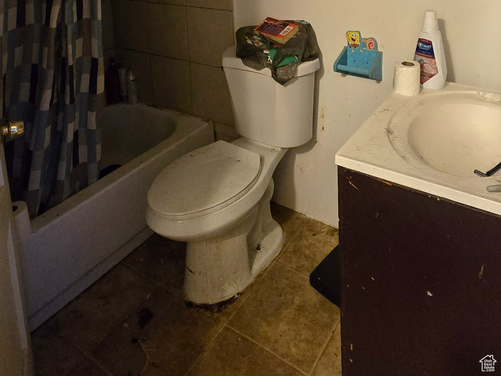 Photo 3 for MLS #2110699 at 165 N 200 West