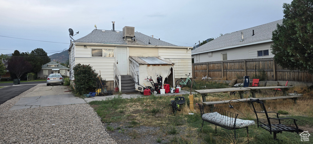 Photo 13 for MLS #2110699 at 165 N 200 West