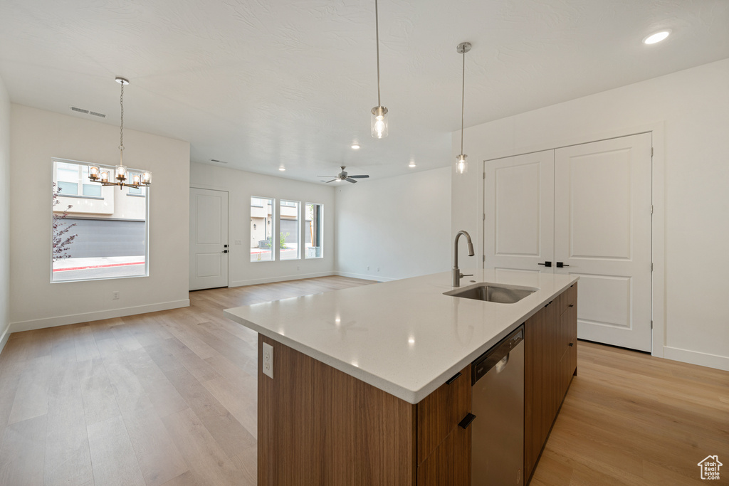 Photo 11 for MLS #2110710 at 464 W Fitness Way #45