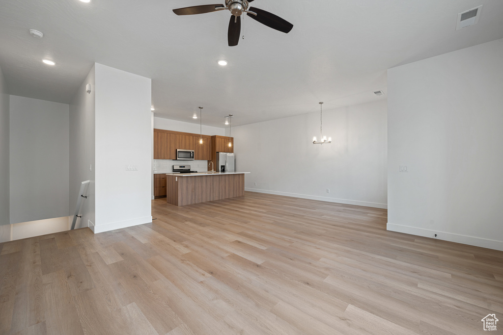 Photo 4 for MLS #2110710 at 464 W Fitness Way #45