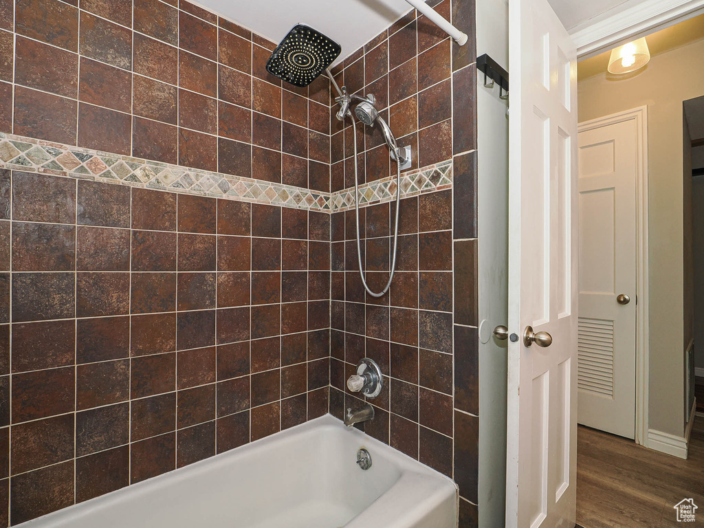 2220 E MURAY HOLLADAY RD #322 Holladay, UT 84117