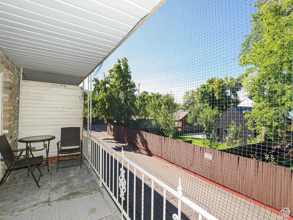 2220 E MURAY HOLLADAY RD #322 Holladay, UT 84117