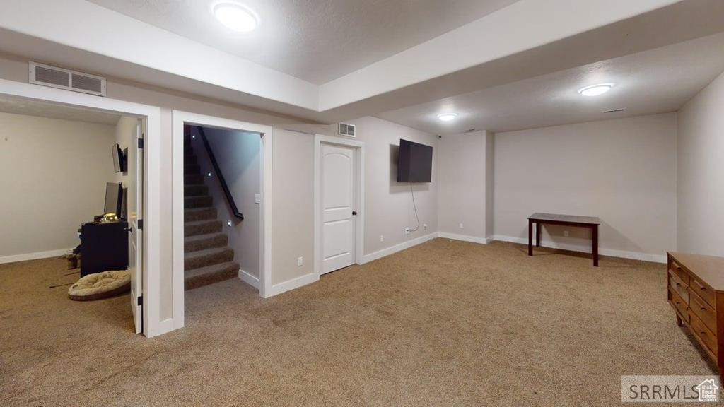 Photo 30 for MLS #2110726 at 3918 E 144 North