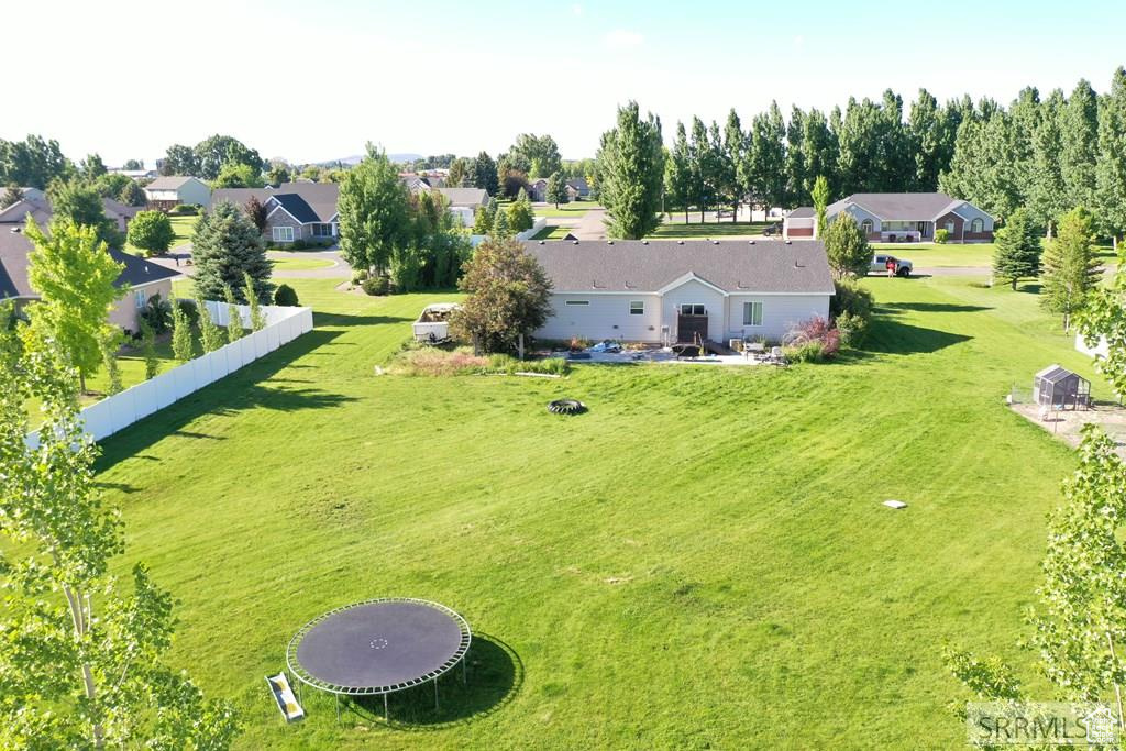 Photo 5 for MLS #2110726 at 3918 E 144 North