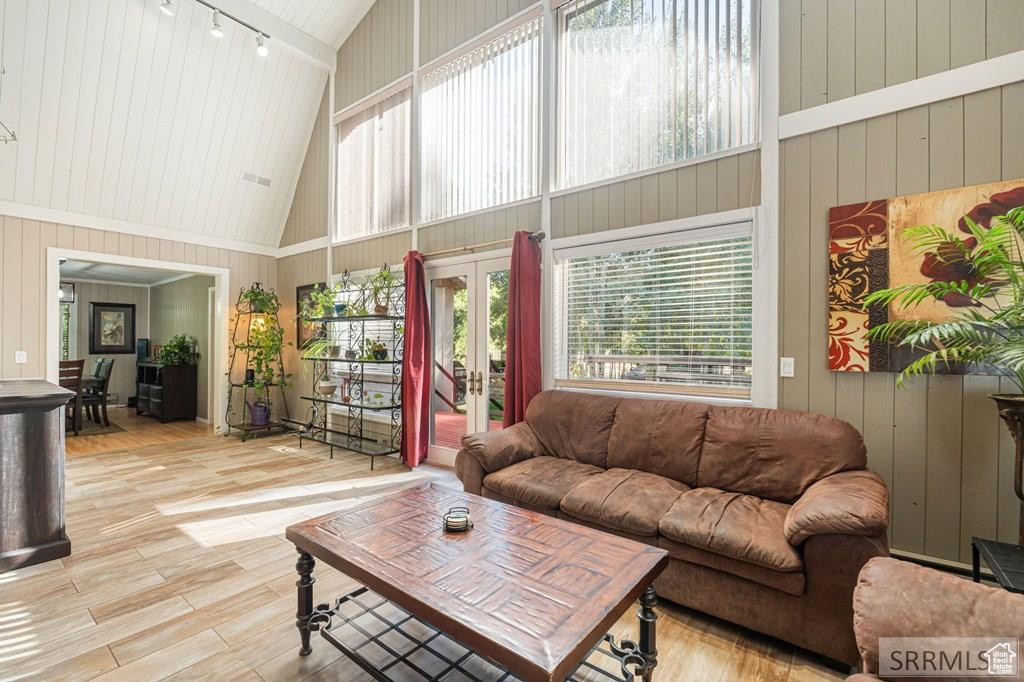 Photo 3 for MLS #2110741 at 493 N 4154 East