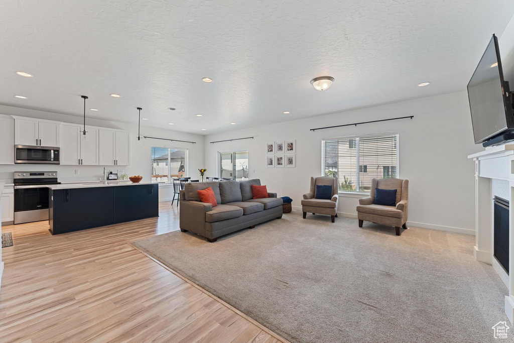 Photo 10 for MLS #2110742 at 1787 E Wagon Wheel Dr