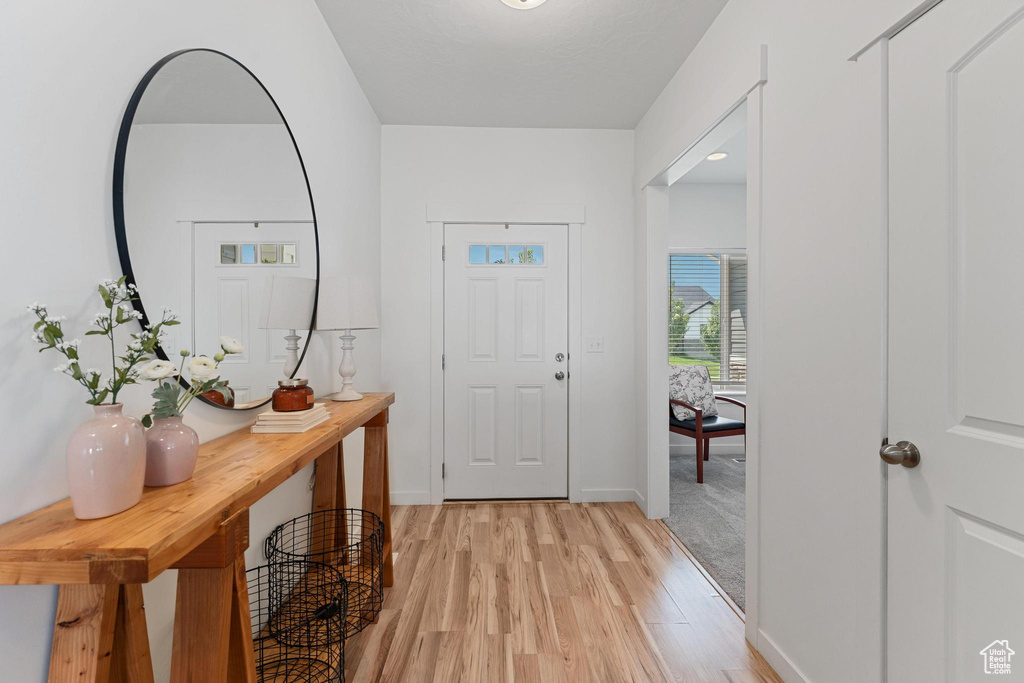 Photo 7 for MLS #2110742 at 1787 E Wagon Wheel Dr