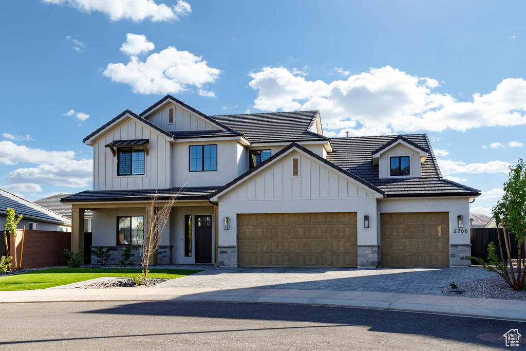 Photo 2 for MLS #2110748 at 2788 E Rill Dr