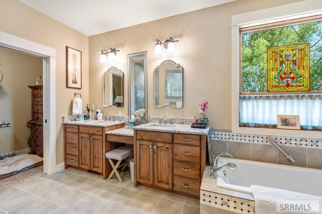 Photo 30 for MLS #2110749 at 6289 N Fox Meadow Dr