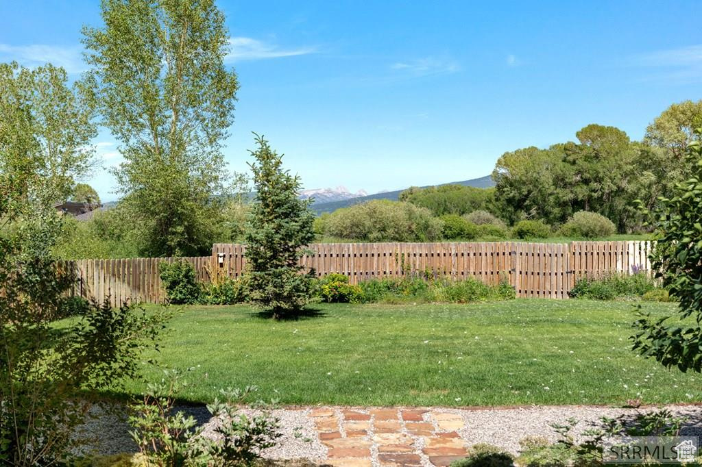 Photo 44 for MLS #2110749 at 6289 N Fox Meadow Dr