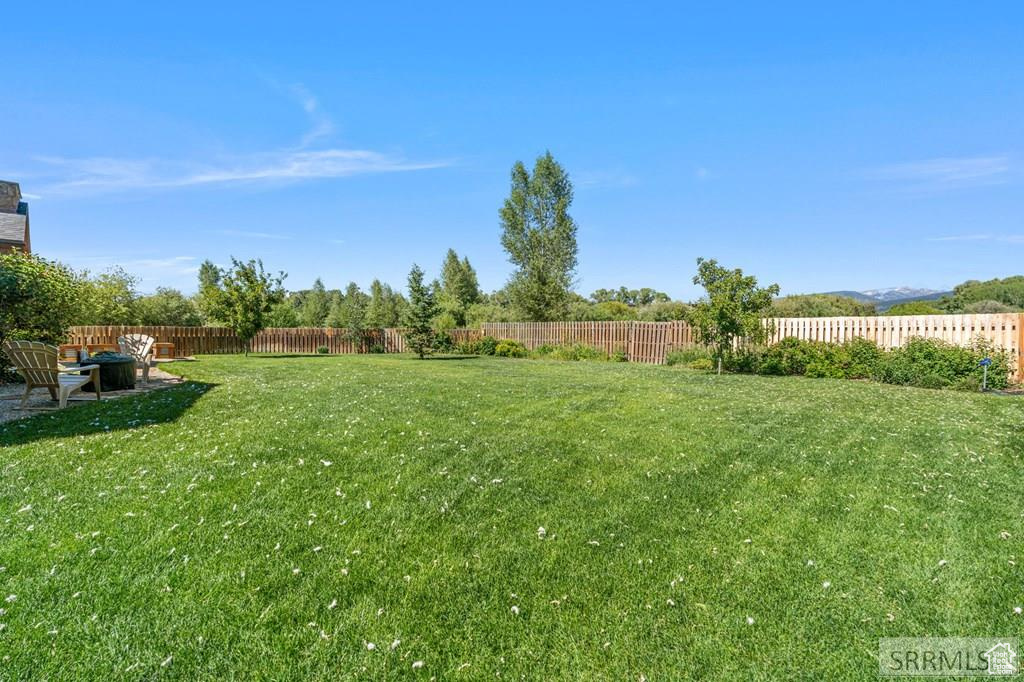 Photo 47 for MLS #2110749 at 6289 N Fox Meadow Dr