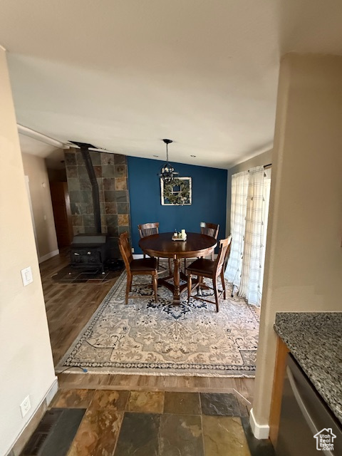 Photo 14 for MLS #2110750 at 723 E Rose Ln