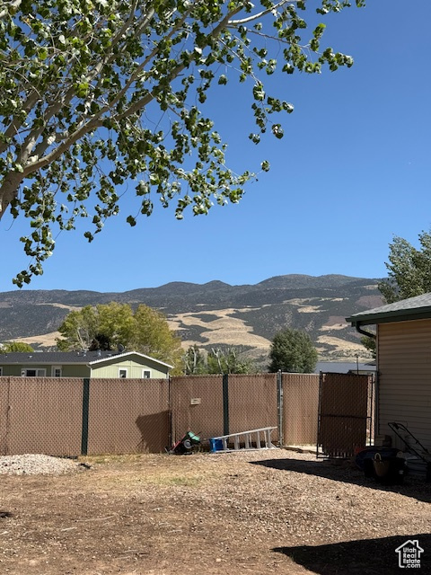 Photo 32 for MLS #2110750 at 723 E Rose Ln