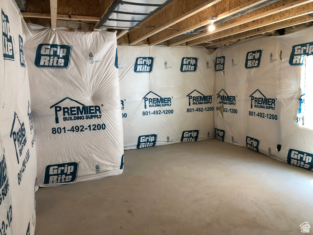 Photo 10 for MLS #2110753 at 738 N Plainsman Dr #107