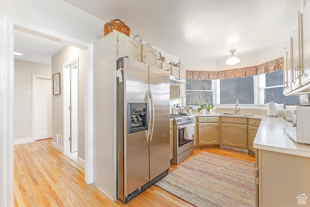 2490 E MURRAY HOLLADAY RD Salt Lake City, UT 84117