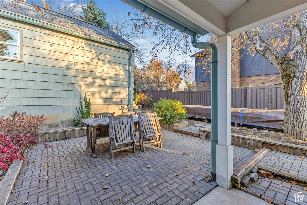 2490 E MURRAY HOLLADAY RD Salt Lake City, UT 84117
