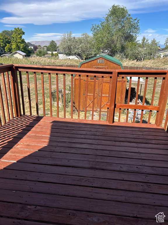 Photo 10 for MLS #2110758 at 871 N 2550 West