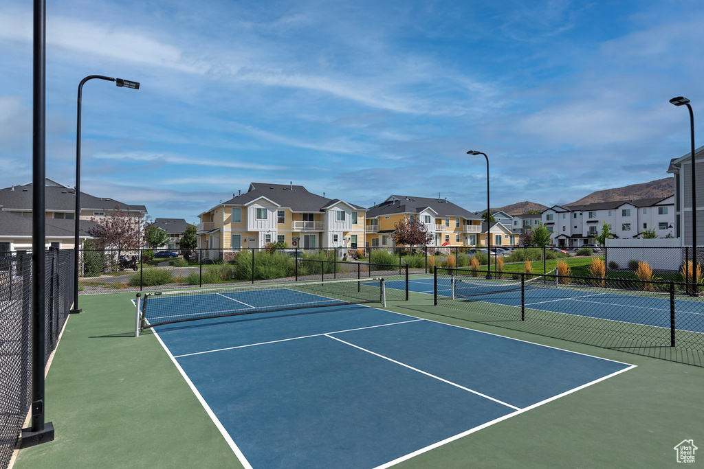 3944 N EAGLE POINT LN Eagle Mountain, UT 84005