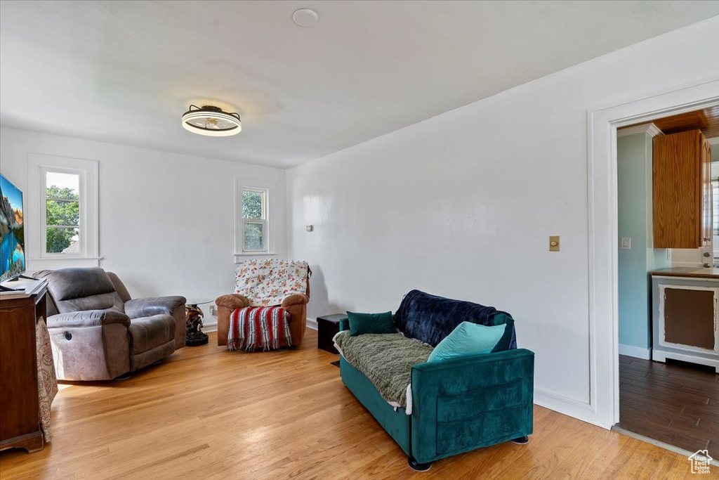 Photo 6 for MLS #2110767 at 138 W Utah Ave
