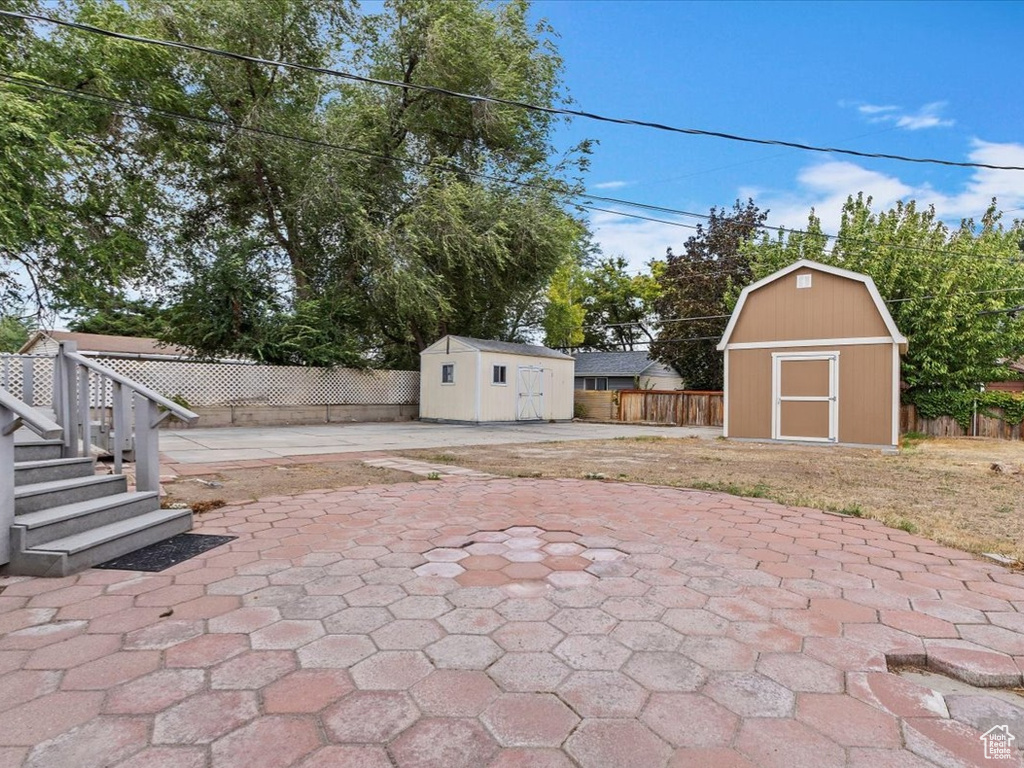 Photo 23 for MLS #2110768 at 3544 W Meadowbrook Dr