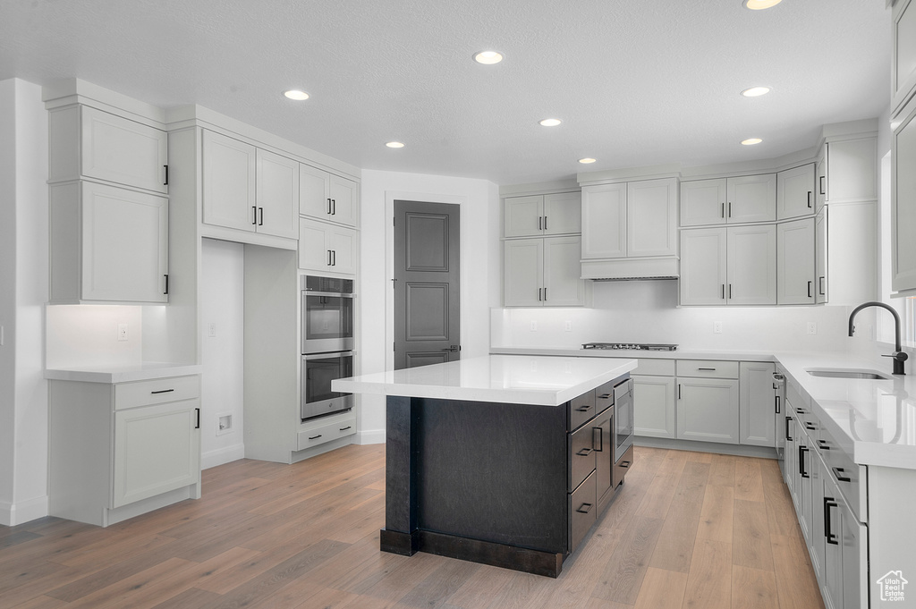 611 N BRIARWOOD LN Lindon, UT 84042