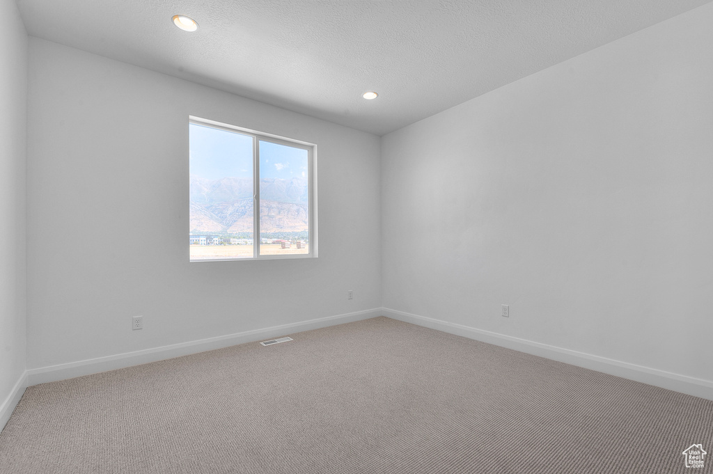 611 N BRIARWOOD LN Lindon, UT 84042