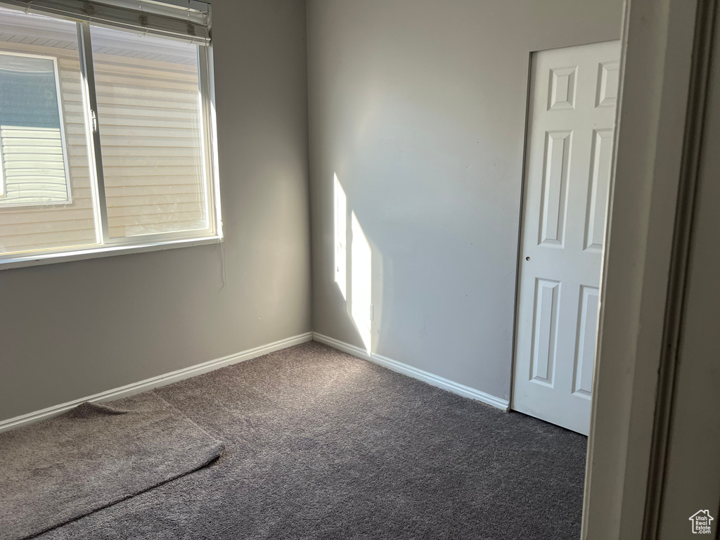 Photo 17 for MLS #2110776 at 715 N Leeds Ct