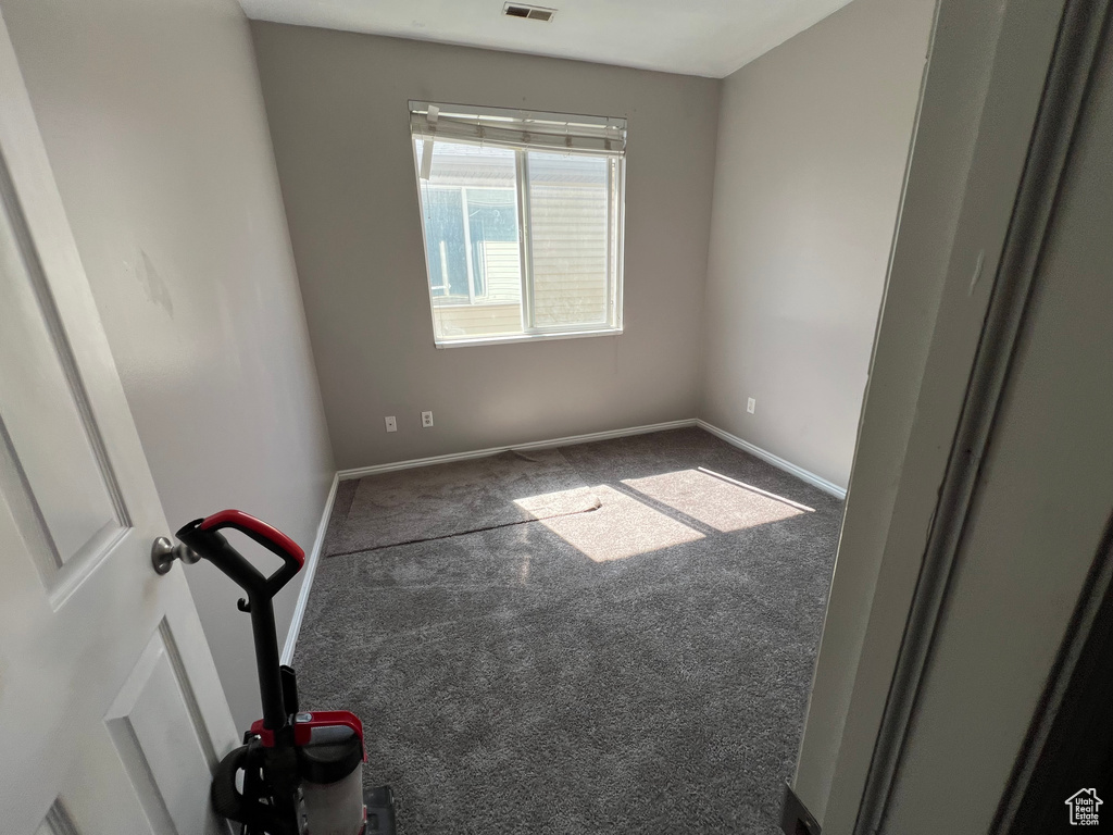 Photo 19 for MLS #2110776 at 715 N Leeds Ct