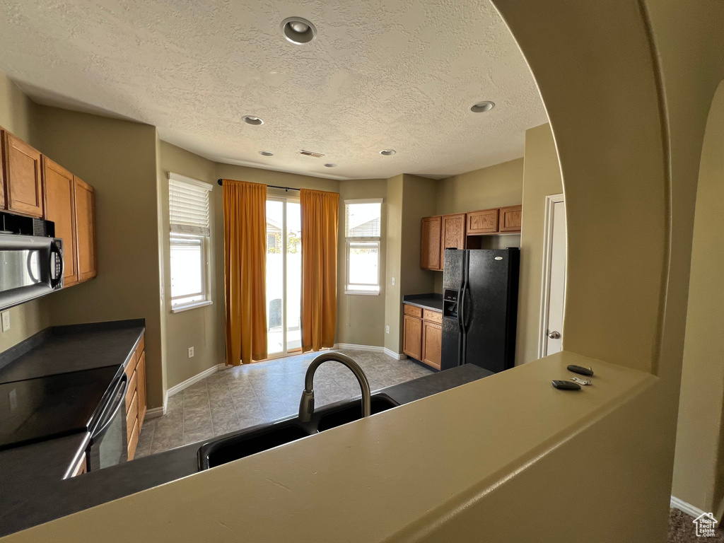 Photo 7 for MLS #2110776 at 715 N Leeds Ct
