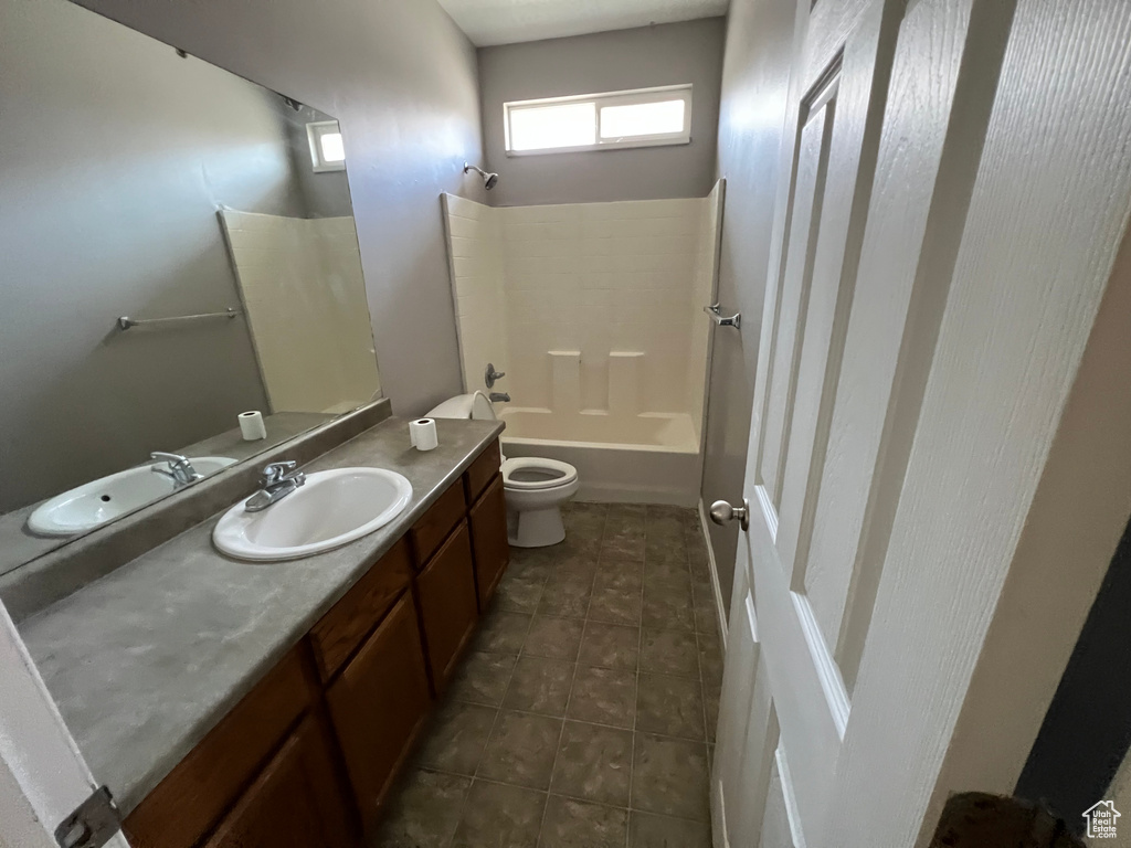 Photo 20 for MLS #2110776 at 715 N Leeds Ct
