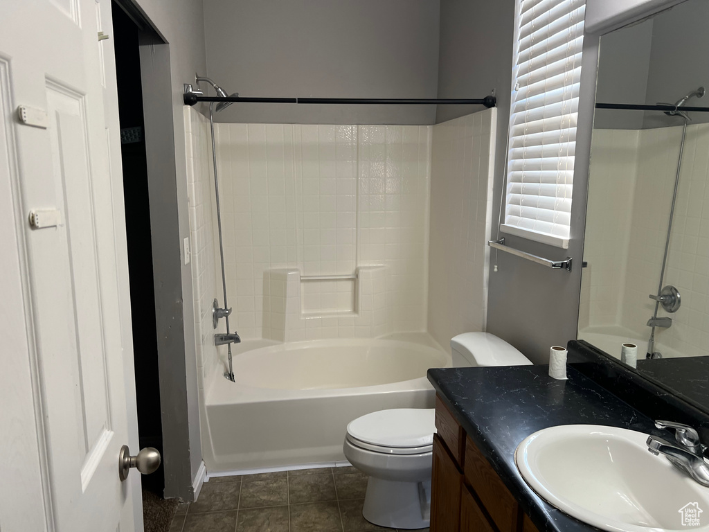 Photo 15 for MLS #2110776 at 715 N Leeds Ct