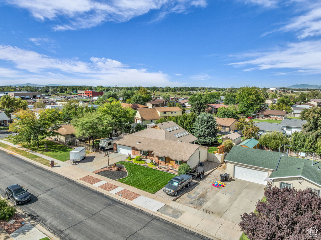 928 N 2075 W Farr West, UT 84404