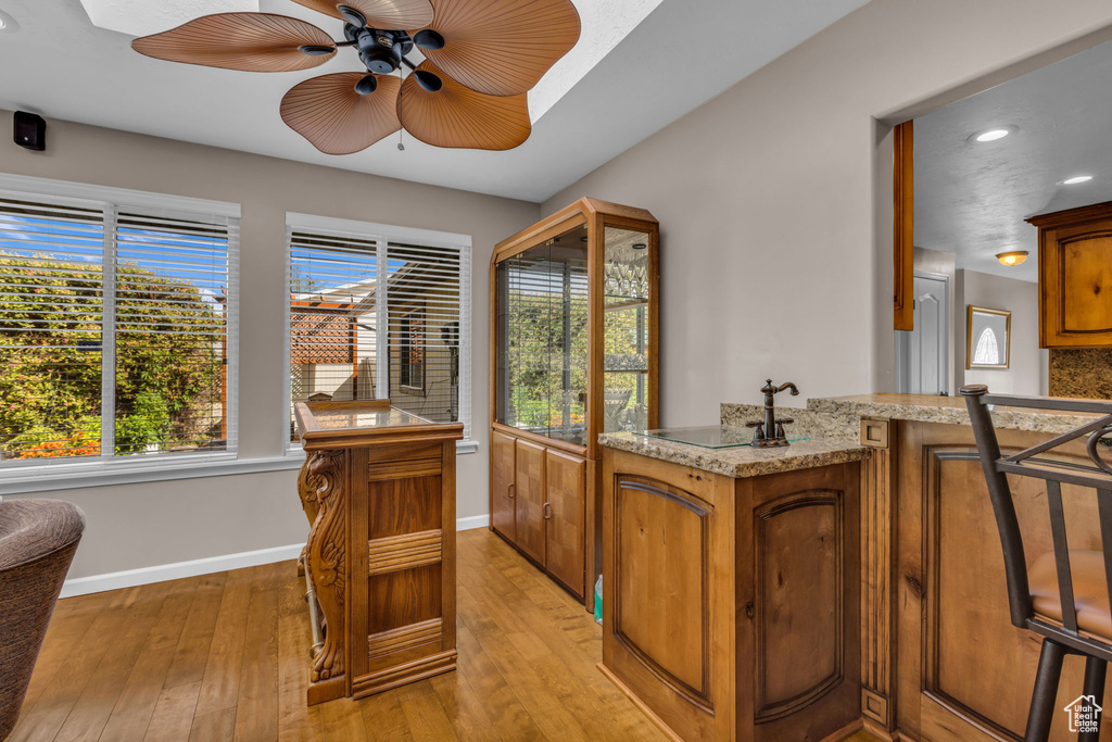 928 N 2075 W Farr West, UT 84404
