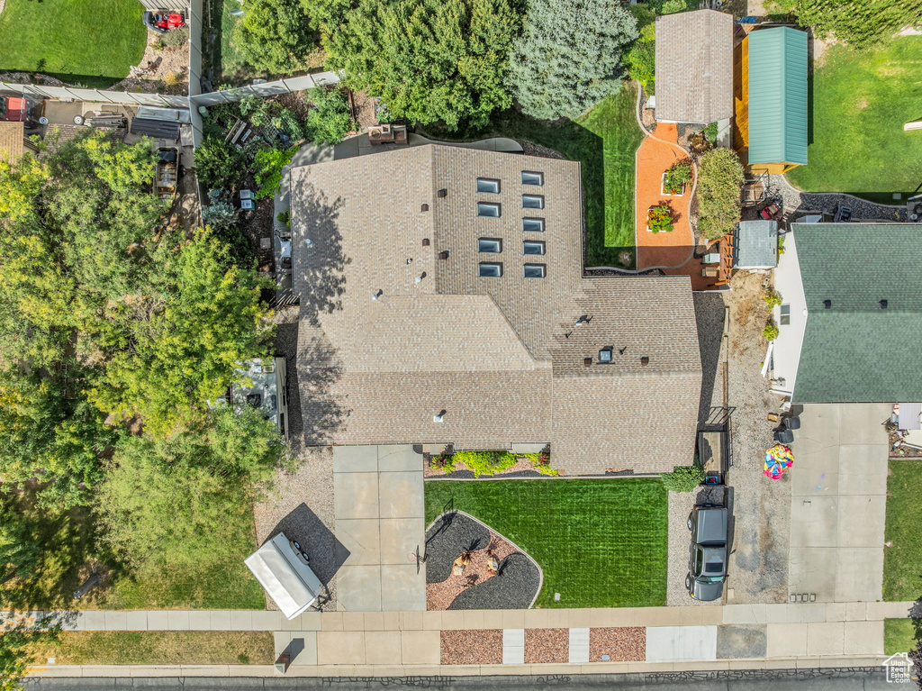 928 N 2075 W Farr West, UT 84404