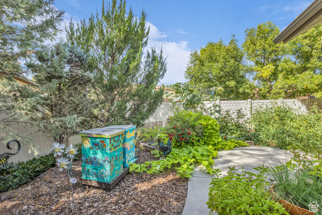 928 N 2075 W Farr West, UT 84404