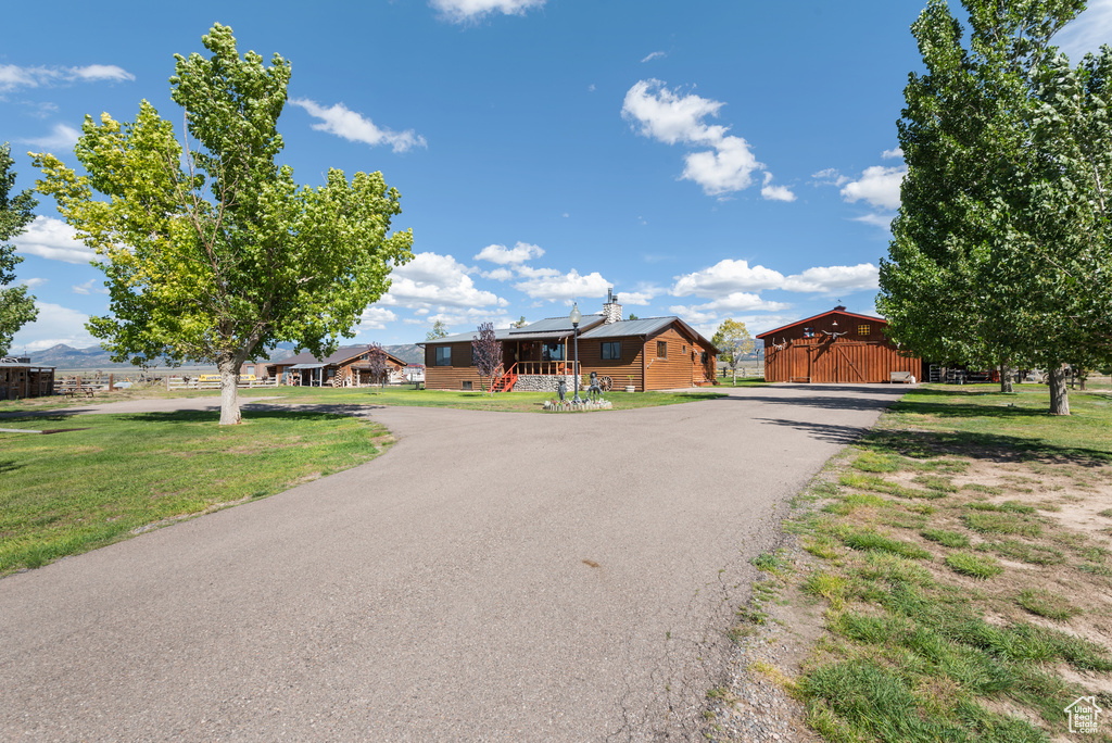 Photo 6 for MLS #2110787 at 1381 E Airport Rd