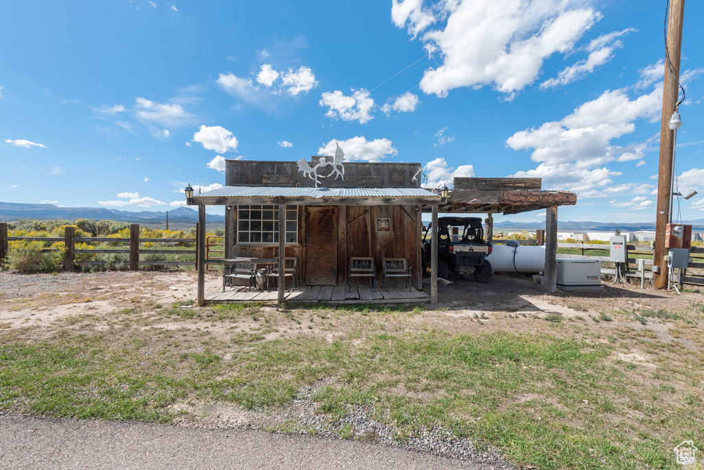 Photo 34 for MLS #2110787 at 1381 E Airport Rd