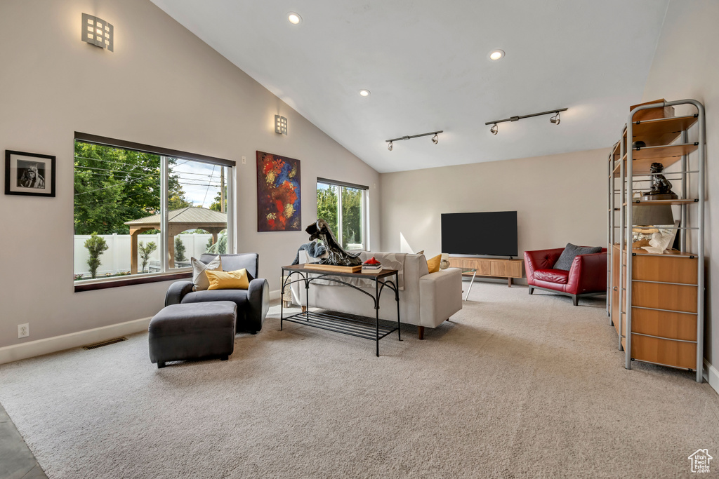 Photo 16 for MLS #2110788 at 2752 E Wardway Dr