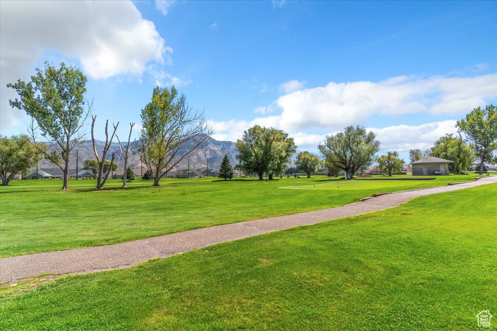 Photo 30 for MLS #2110793 at 212 Roseanne Cir