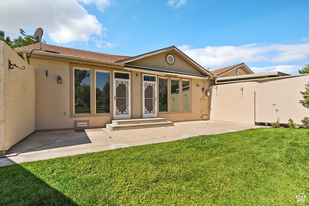Photo 28 for MLS #2110793 at 212 Roseanne Cir