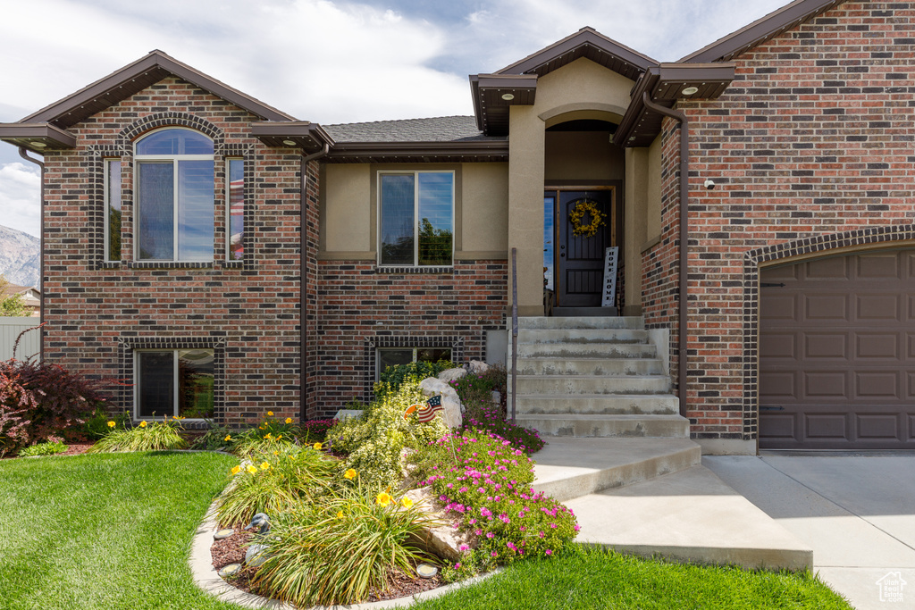 Photo 7 for MLS #2110795 at 2068 N 2850 West