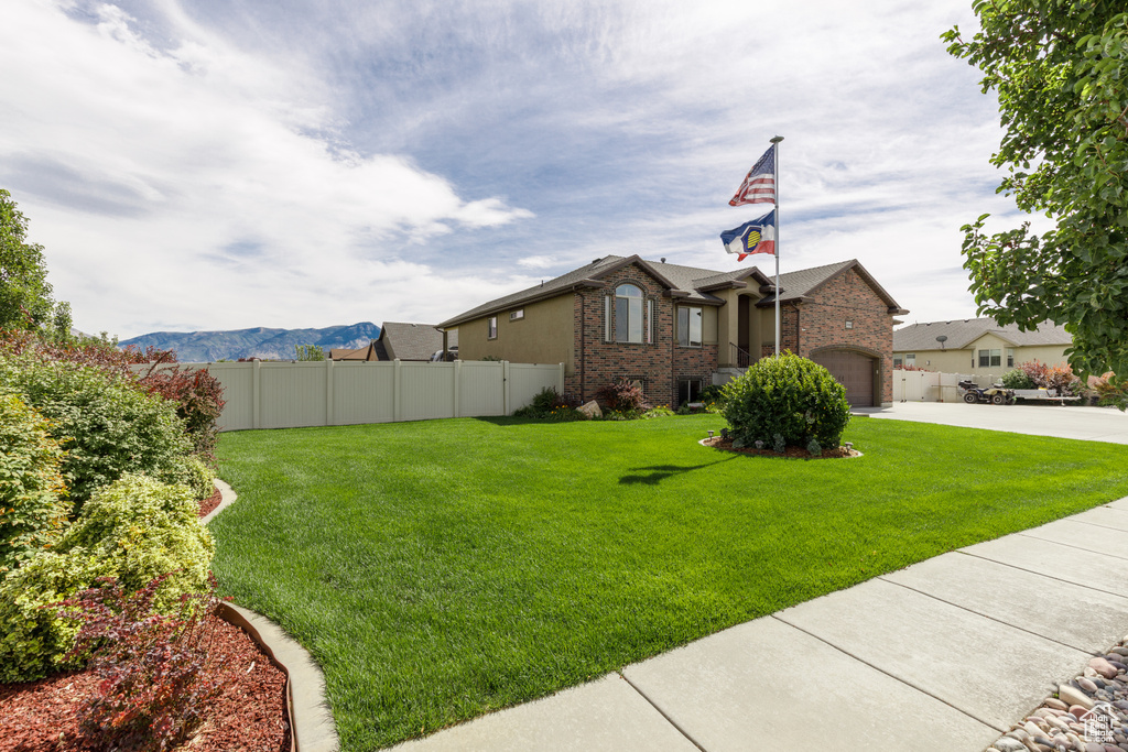 Photo 4 for MLS #2110795 at 2068 N 2850 West