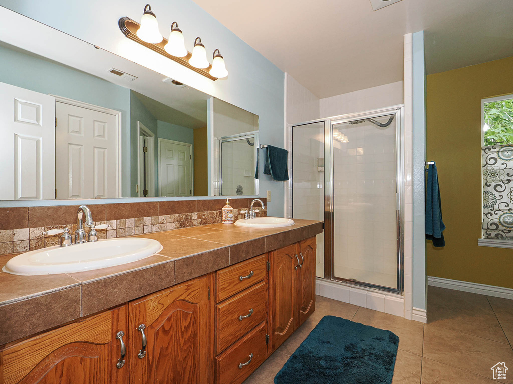 Photo 35 for MLS #2110798 at 415 N Columbus Ln