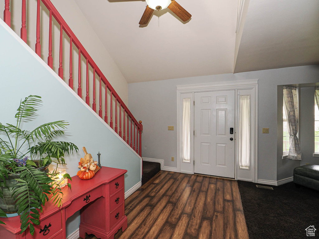 Photo 14 for MLS #2110798 at 415 N Columbus Ln