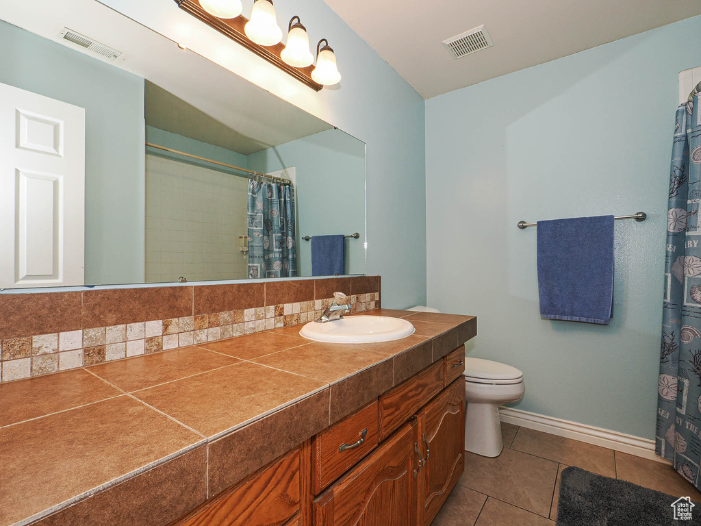 Photo 40 for MLS #2110798 at 415 N Columbus Ln