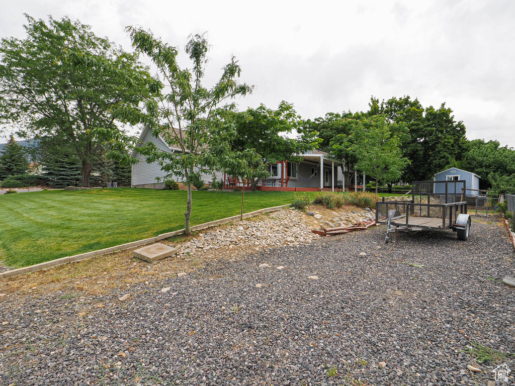 Photo 12 for MLS #2110798 at 415 N Columbus Ln
