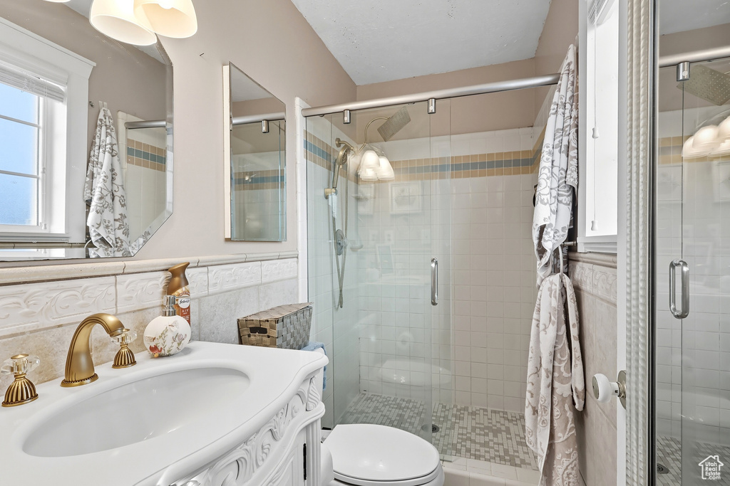 Photo 13 for MLS #2110801 at 1426 E 2250 North