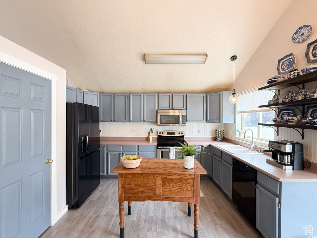 Photo 4 for MLS #2110806 at 19 W 1900 South