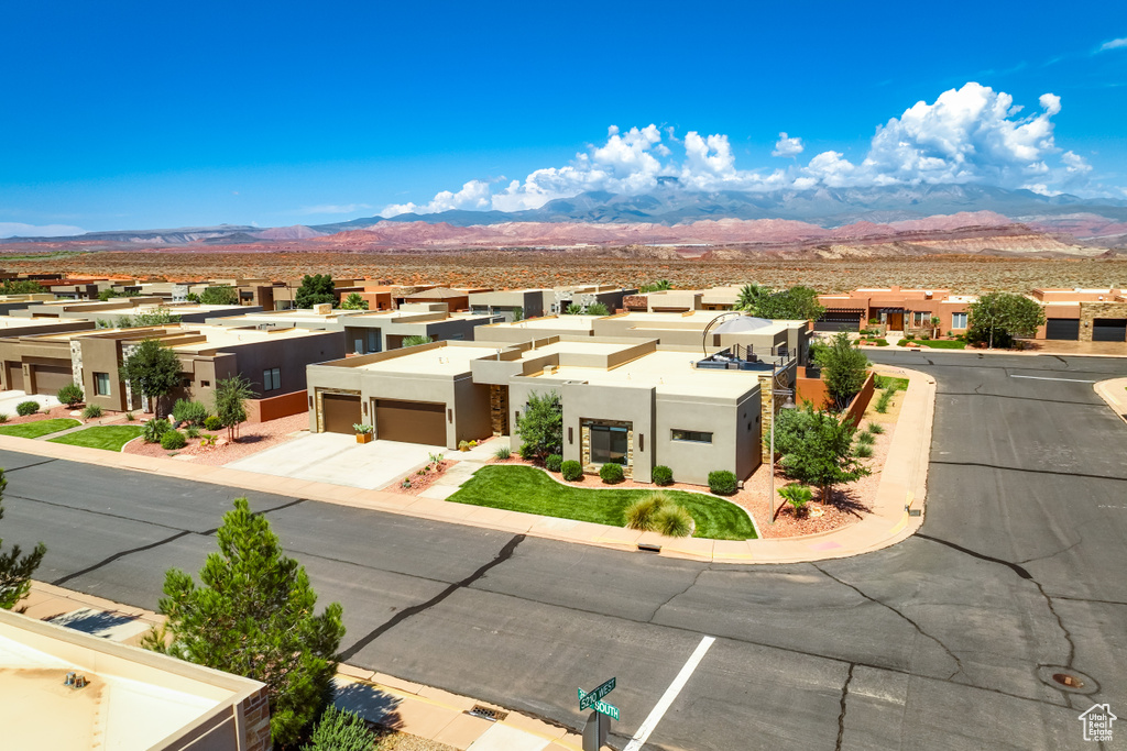 5234 W 3180 S Hurricane, UT 84737