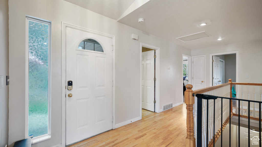Photo 17 for MLS #2110808 at 2484 Oakridge Dr